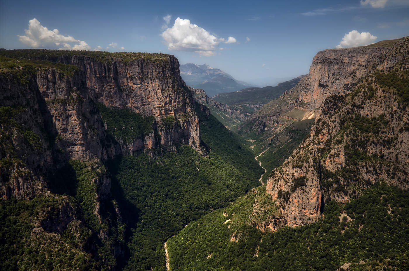 ущелье Викос