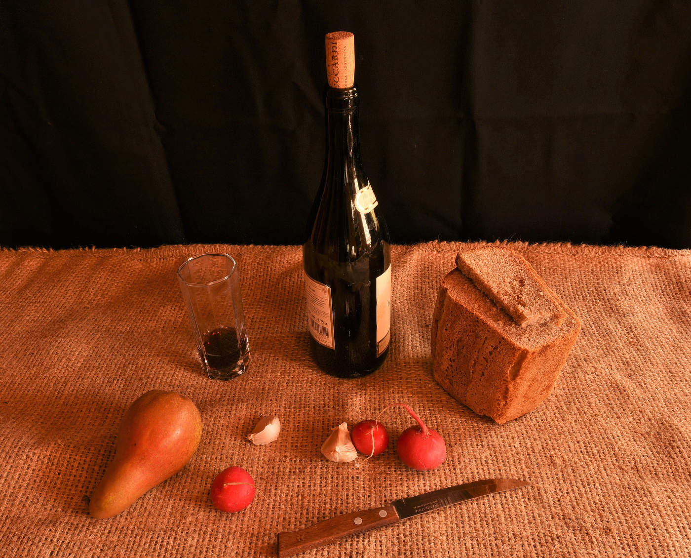 Натюрморт с вином ...