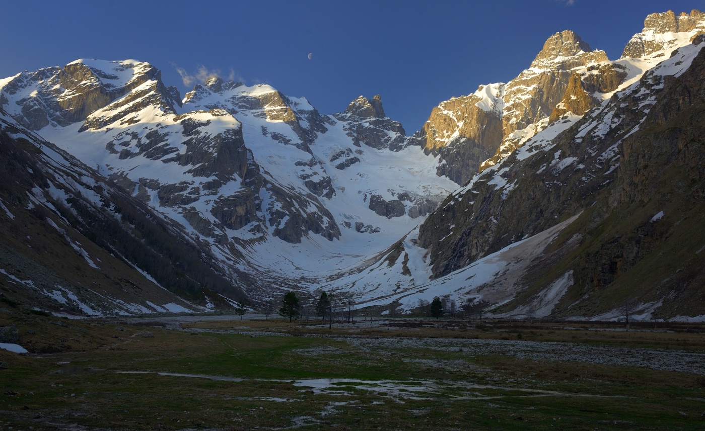 Рассвет в горах