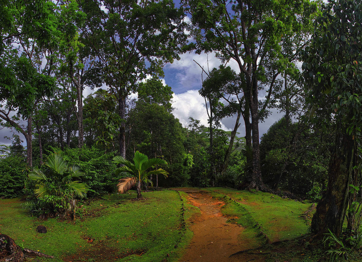 "Аллея пиратов"