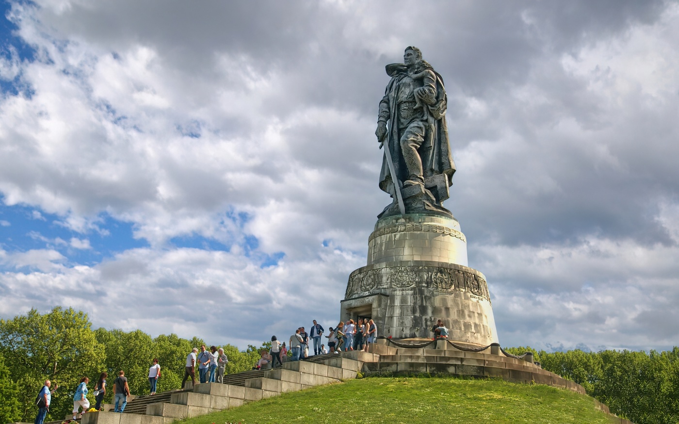 С ДНЕМ ПОБЕДЫ!