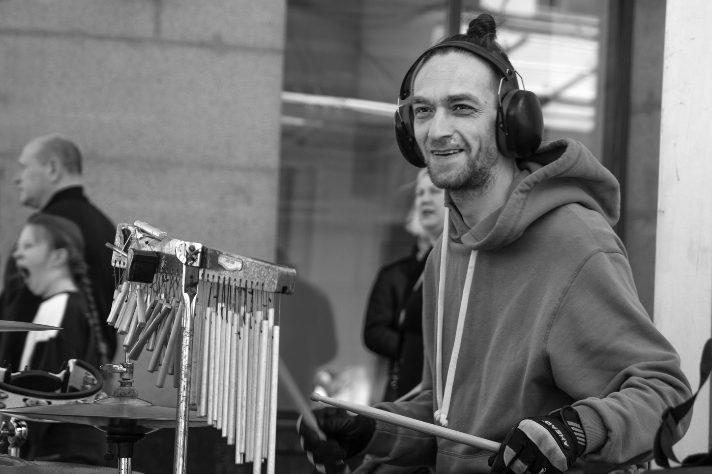 Не бойся быть счастливым