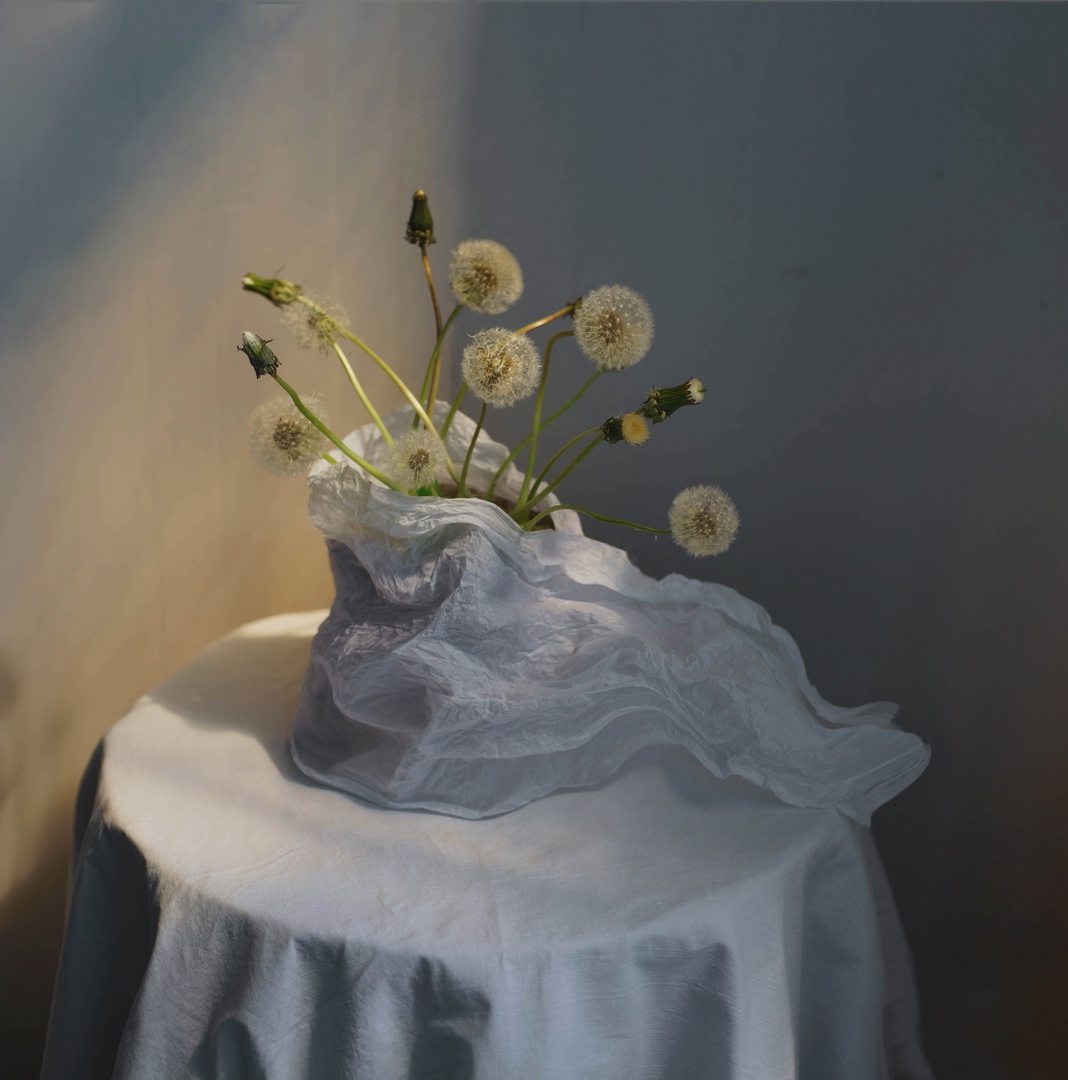 С одуванчиками...