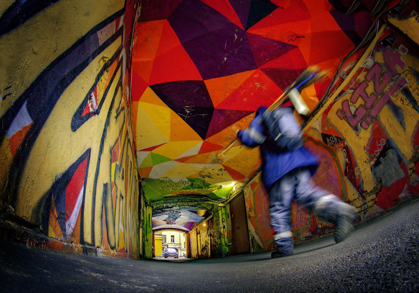 Яркая жизнь