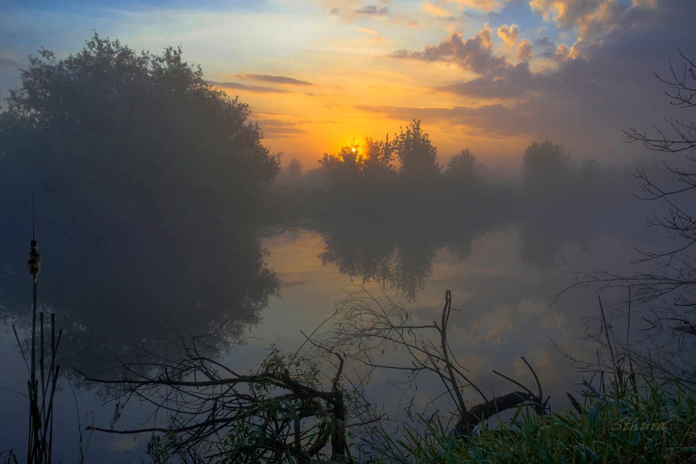 Рассвет в мае.