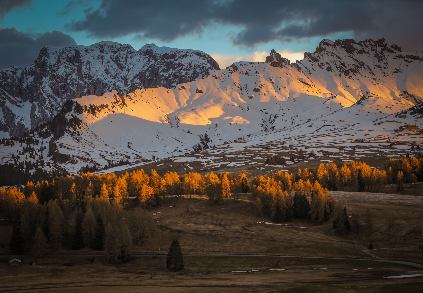 На закате...
