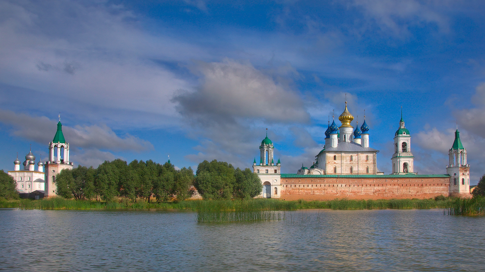 Ростов Великий. Спасо-Яковлевский монастырь