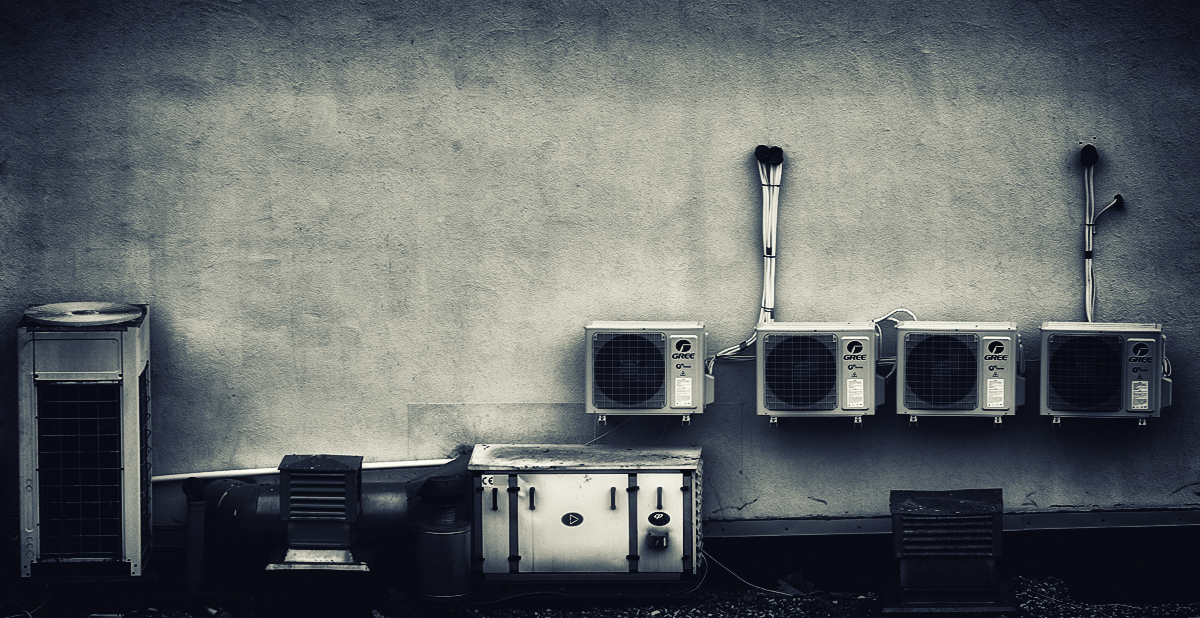 ... пЬеса для скрипки и оРкестра