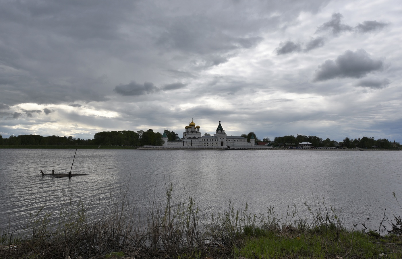 Ипатьевский монастырь ...