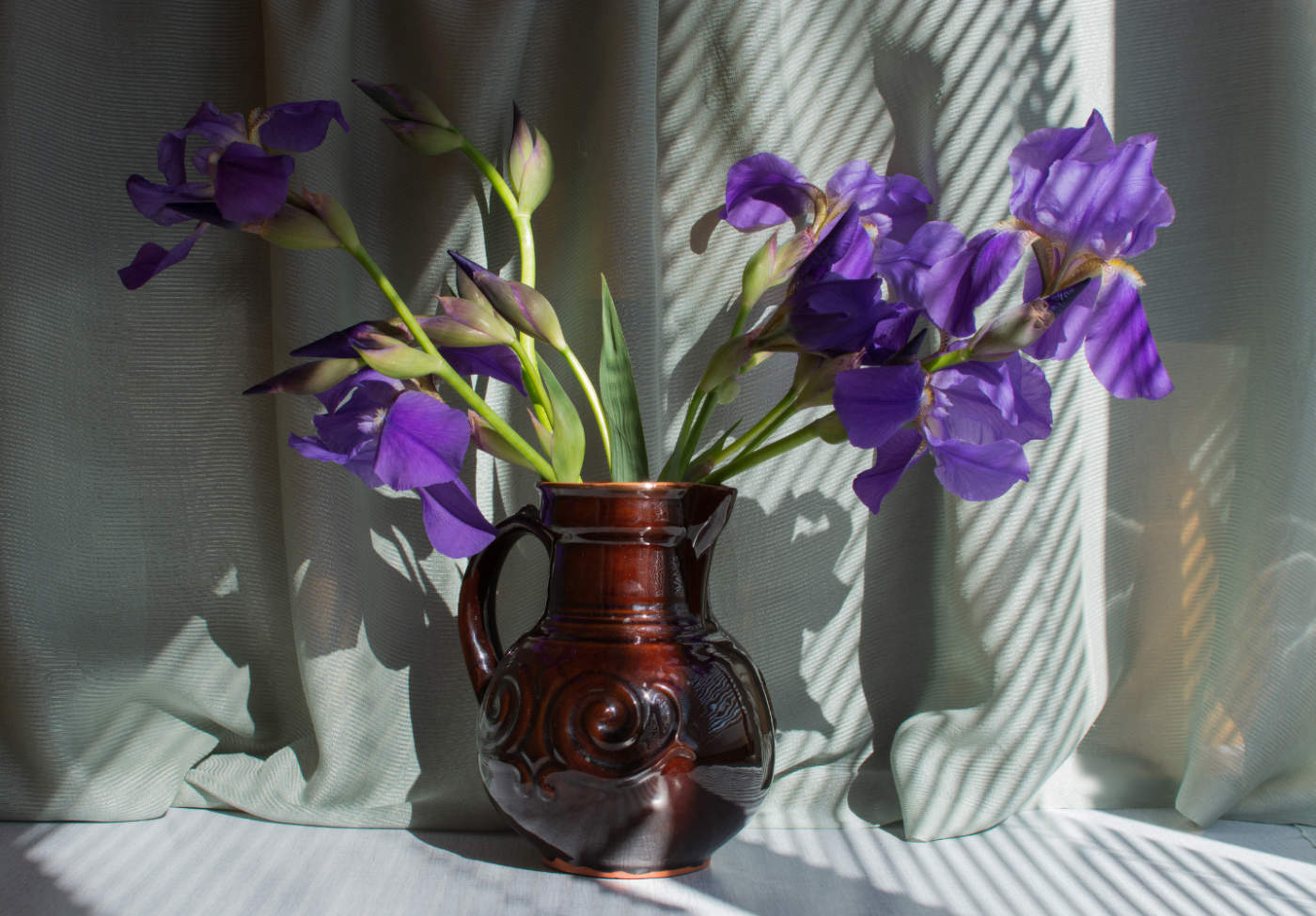 Игры майского света...