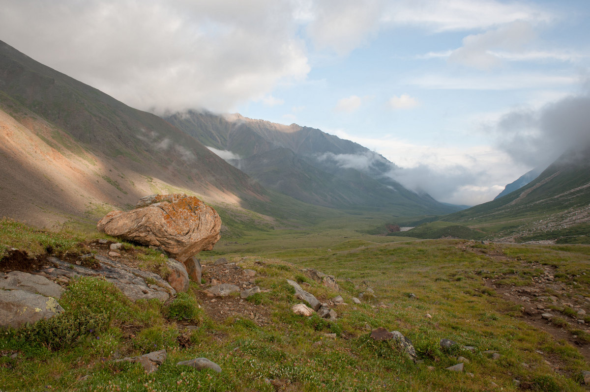 В долине Шумак.