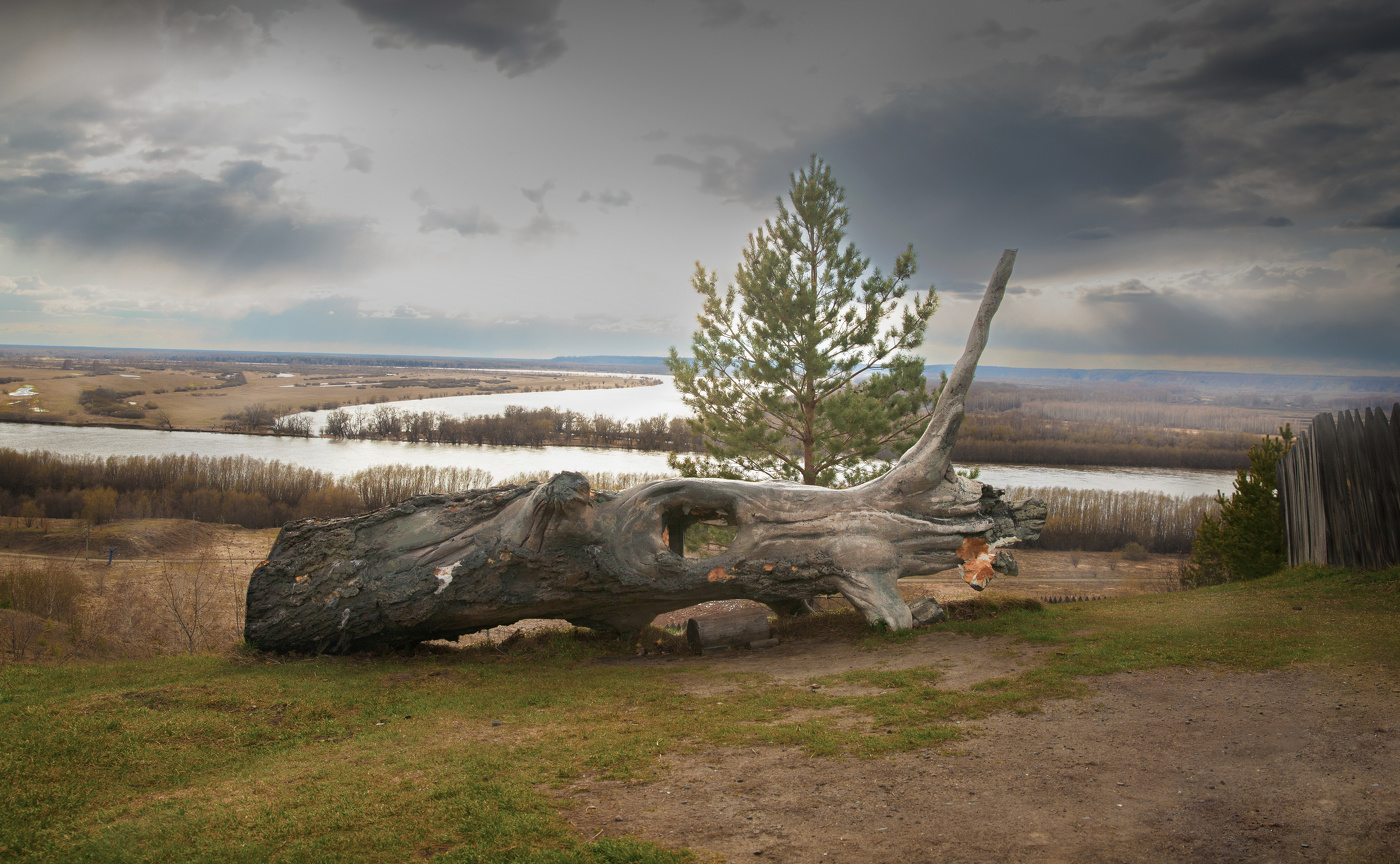 'Сказочный город на берегу Иртыша".