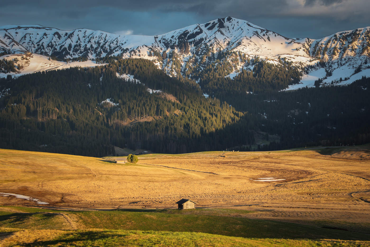 Вечер в горах