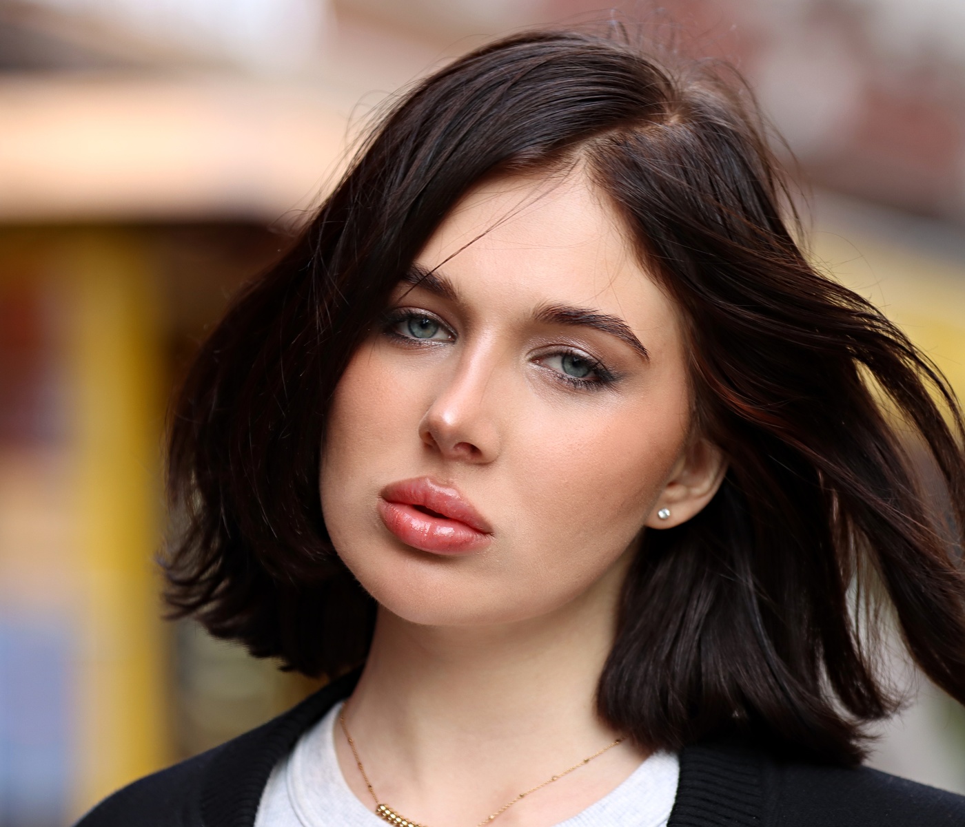 Уличный портрет