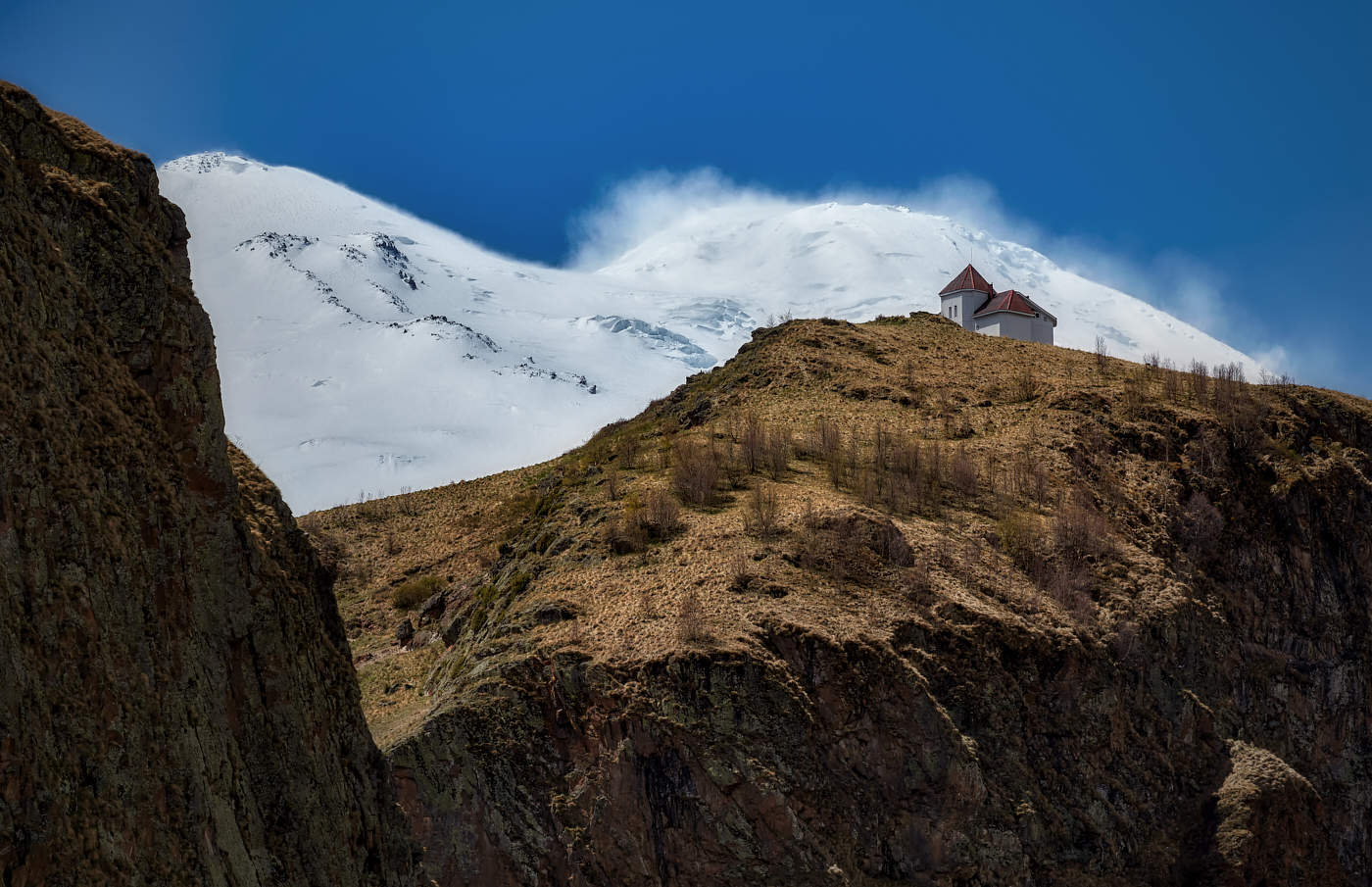 с видом на Эльбрус