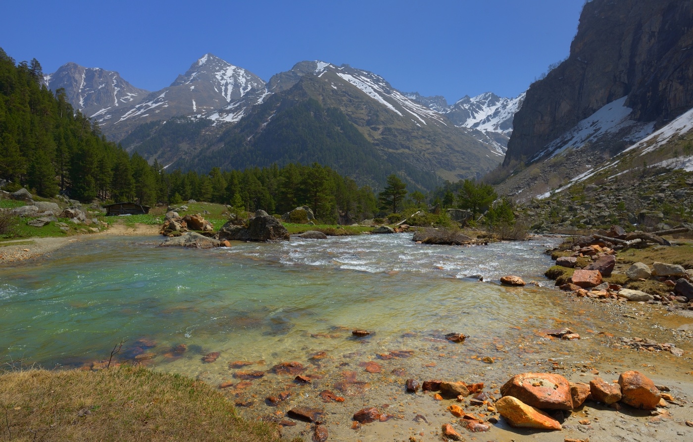 Переправа в горах Кавказа