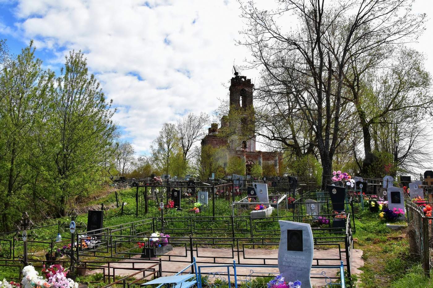 Никто не забыт, Ничто не забыто