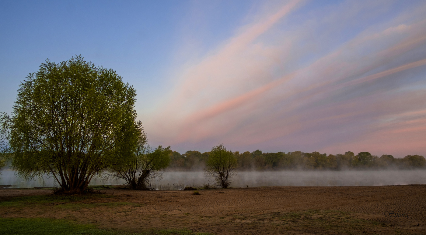 Облака на рассвете.