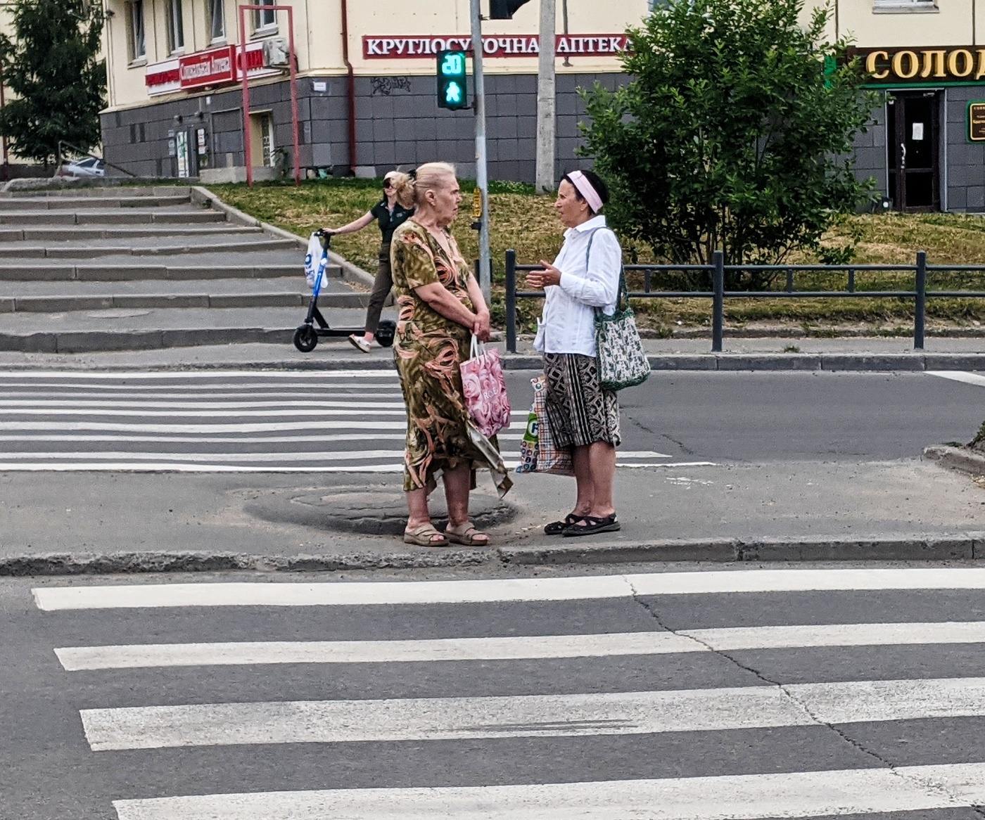 И пусть весь мир подождёт...