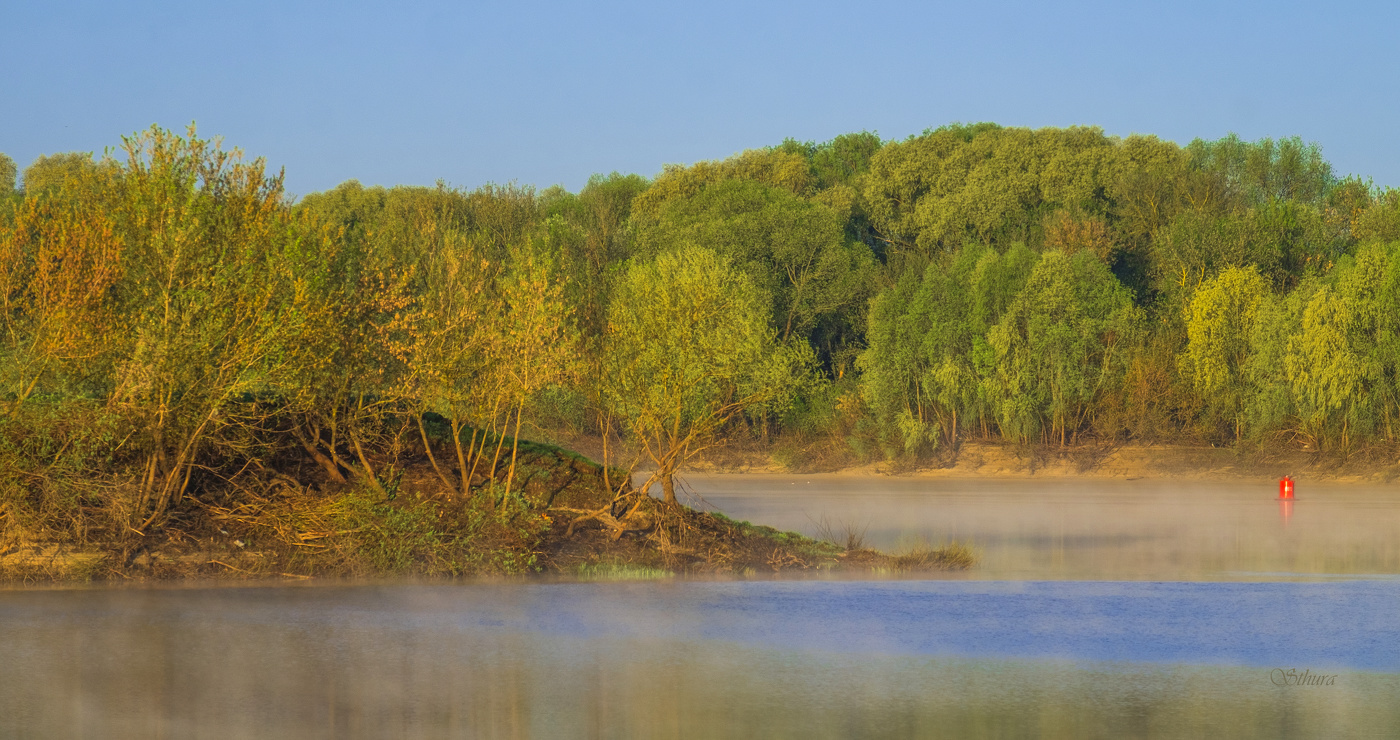Весна на реке.