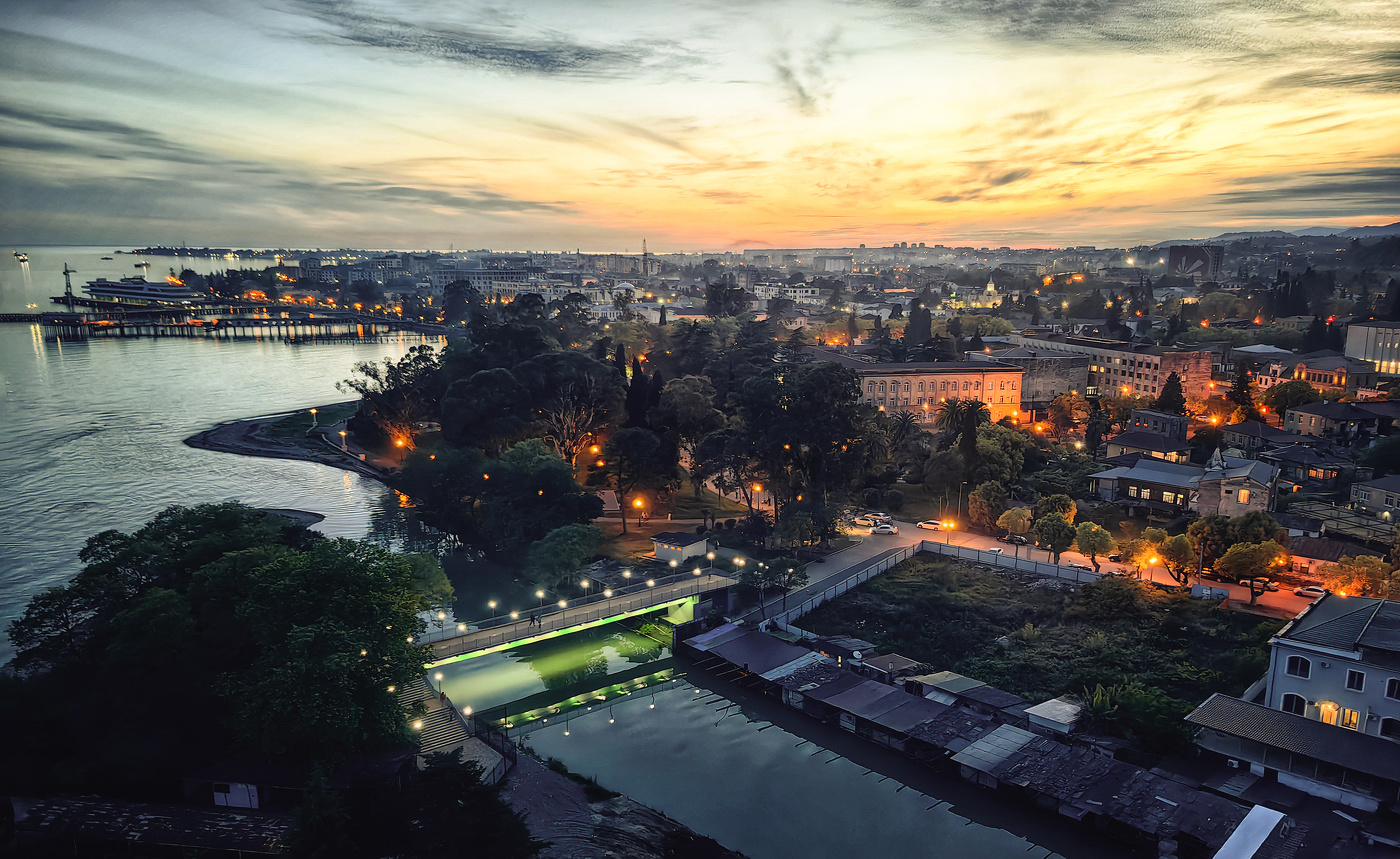 Вечерний Сухум