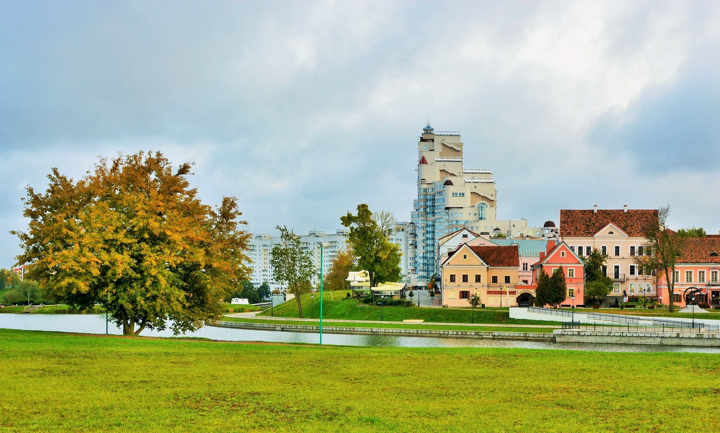 Осень стучится в двери ...