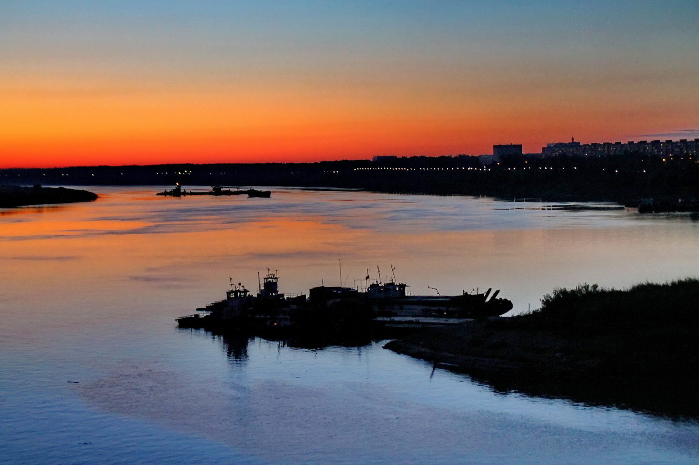 Летний вечер.