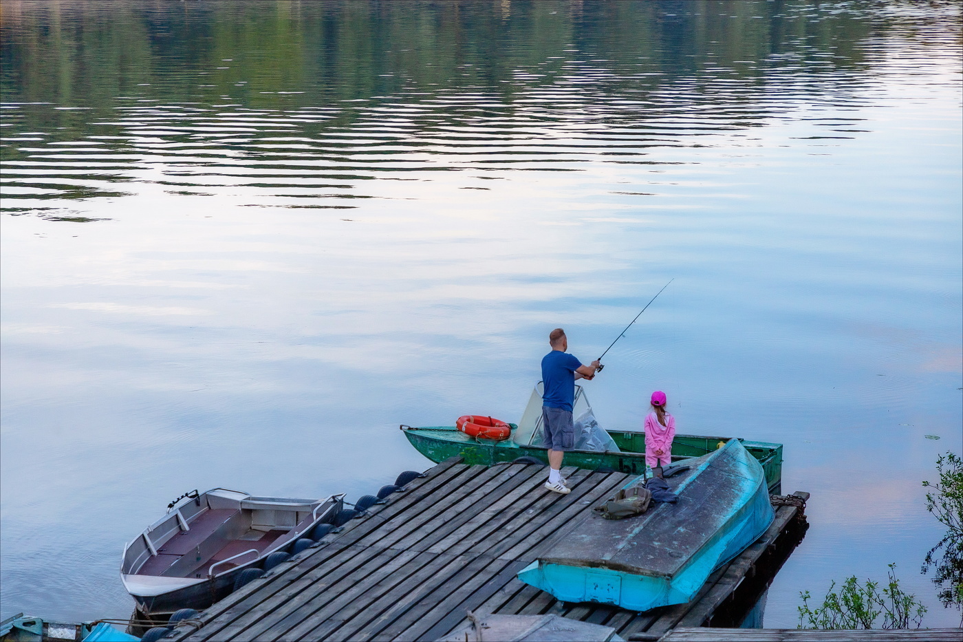 СРЕДИ ВЕЧЕРНЕЙ ТИШИНЫ
