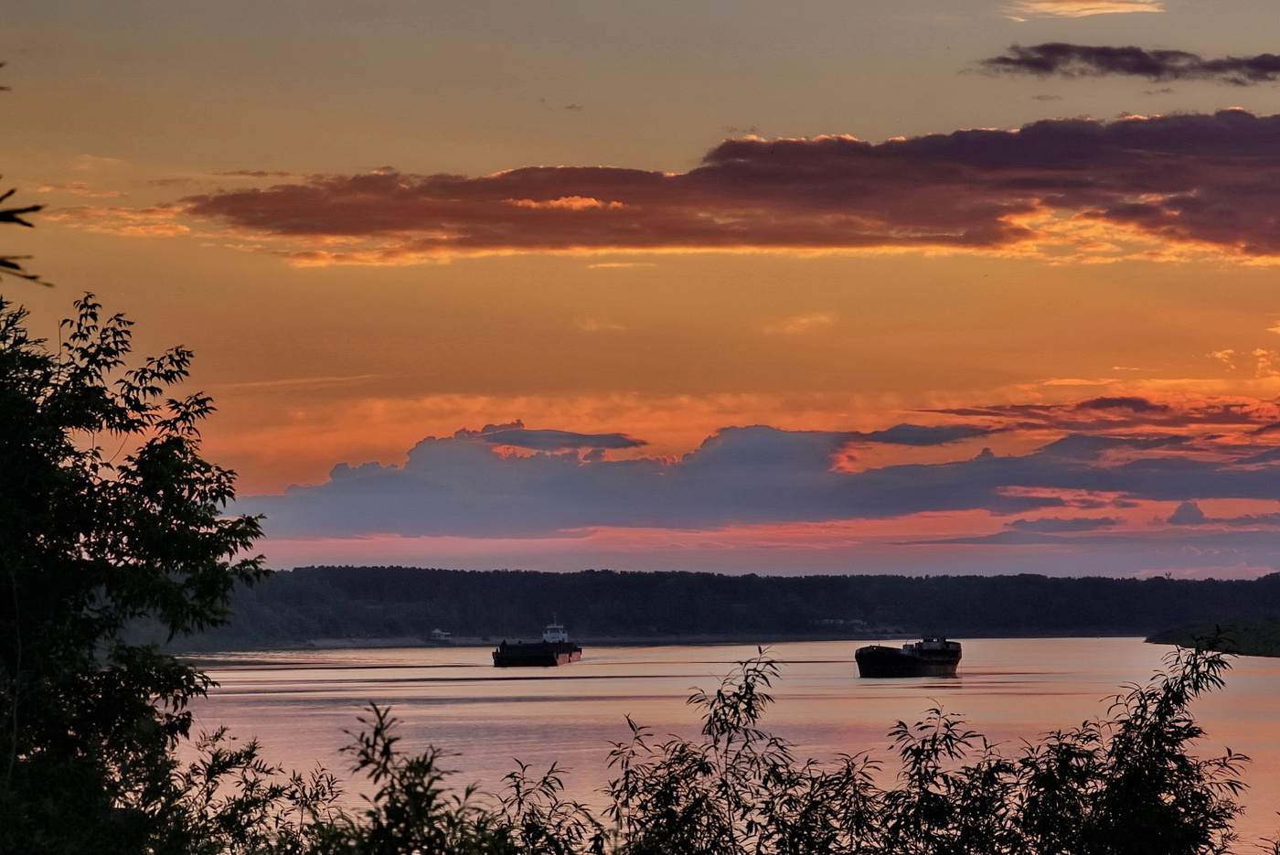 **Вечерняя заря.*