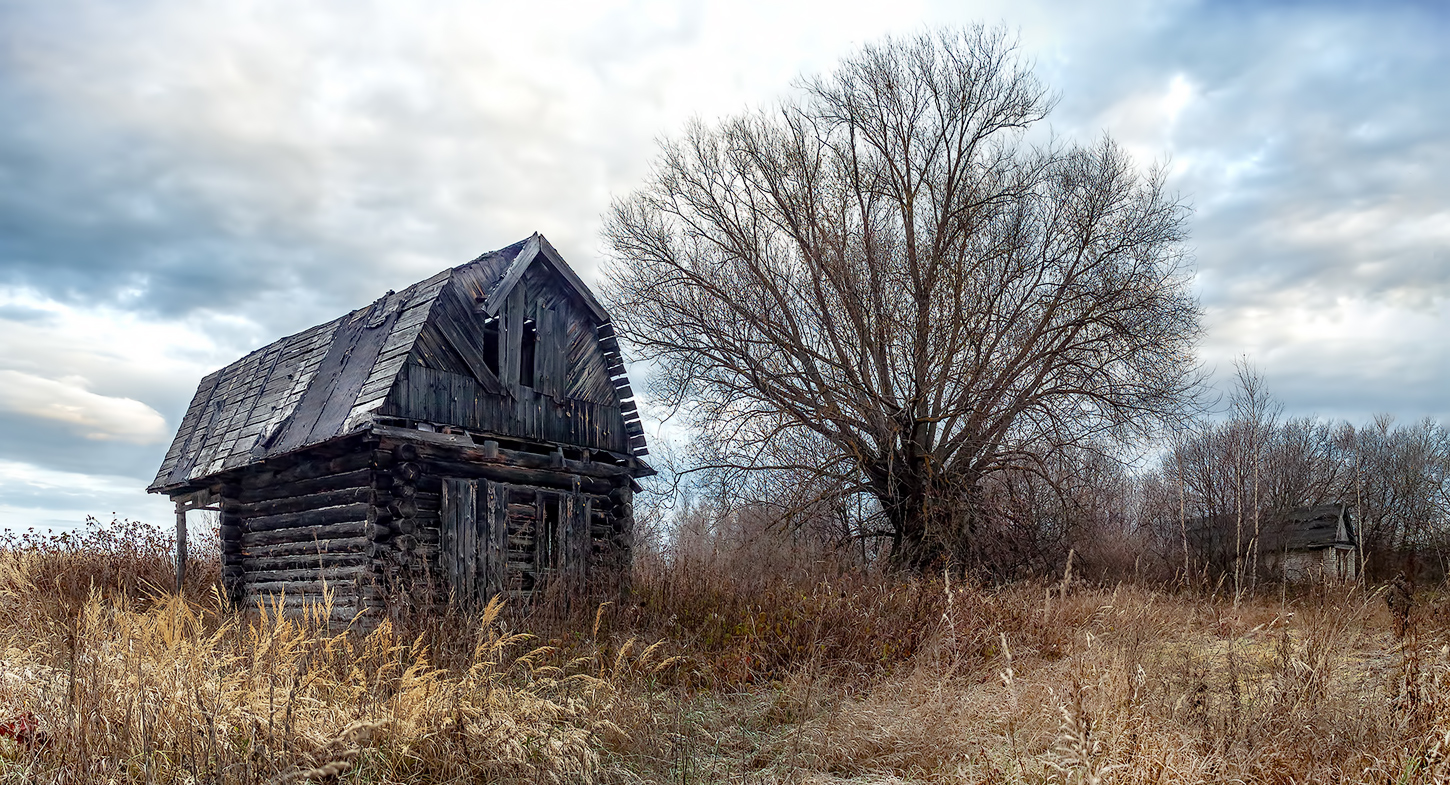 Неживая деревня.