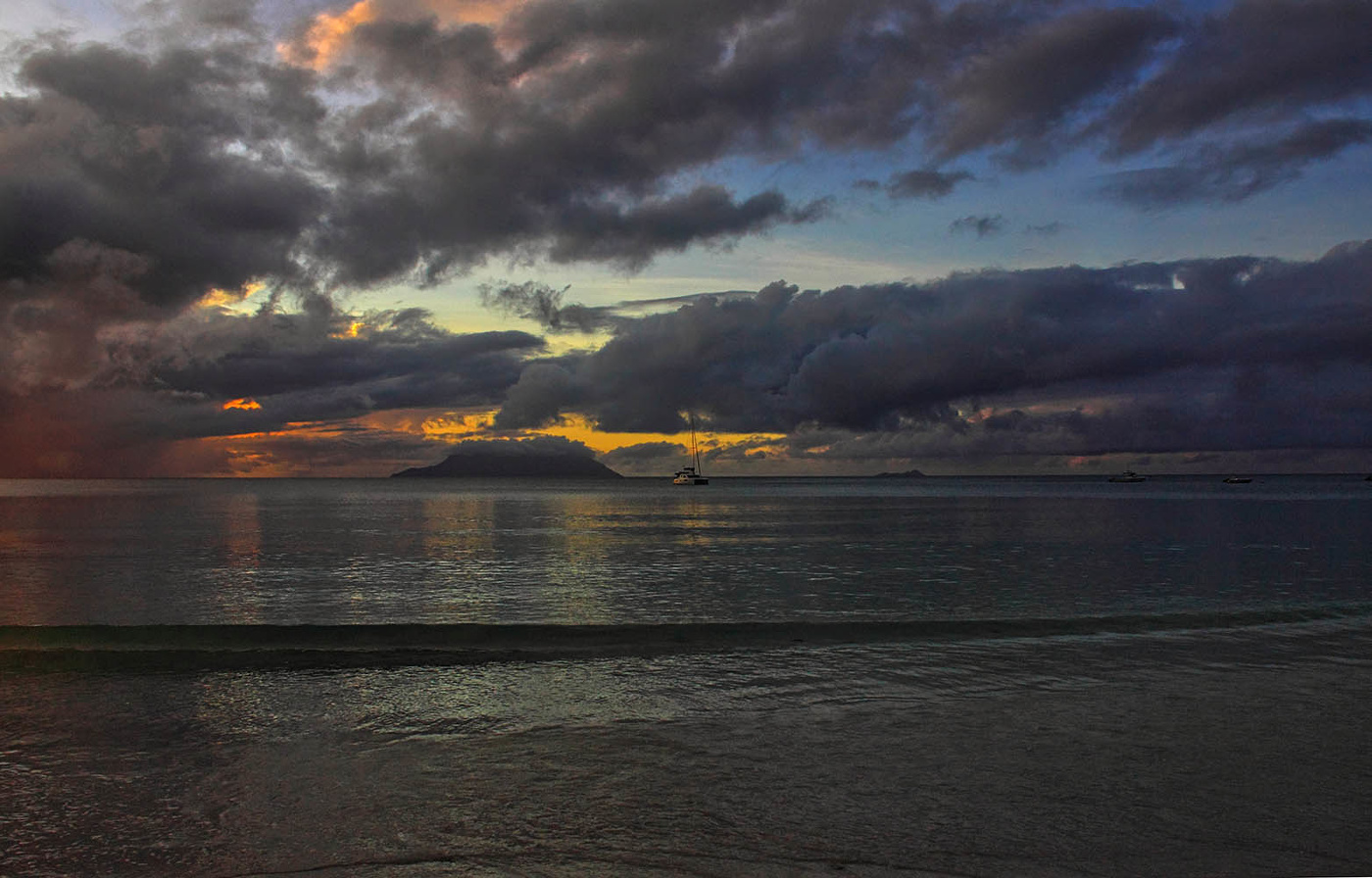 Остров Силуэт