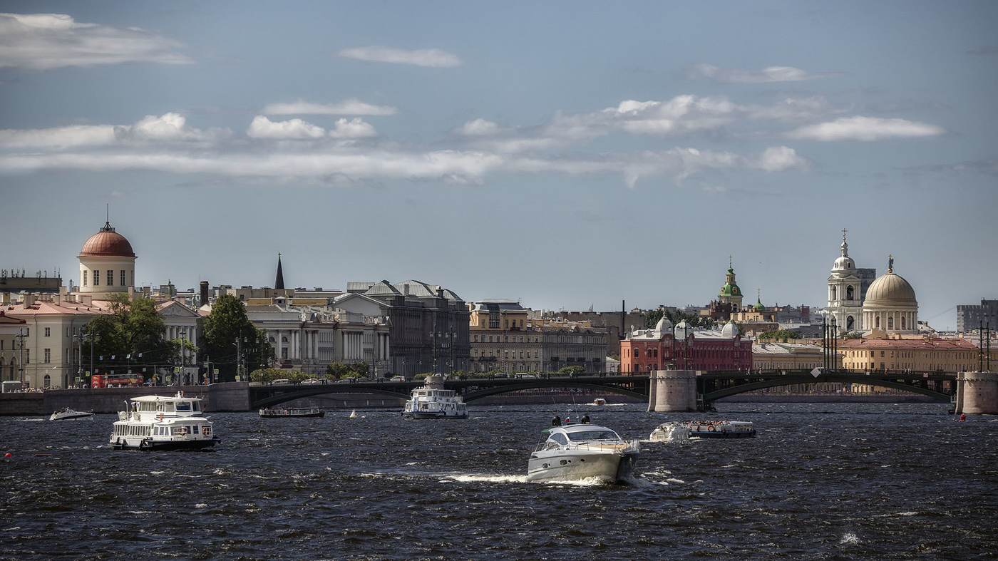 Санкт-Петербург...