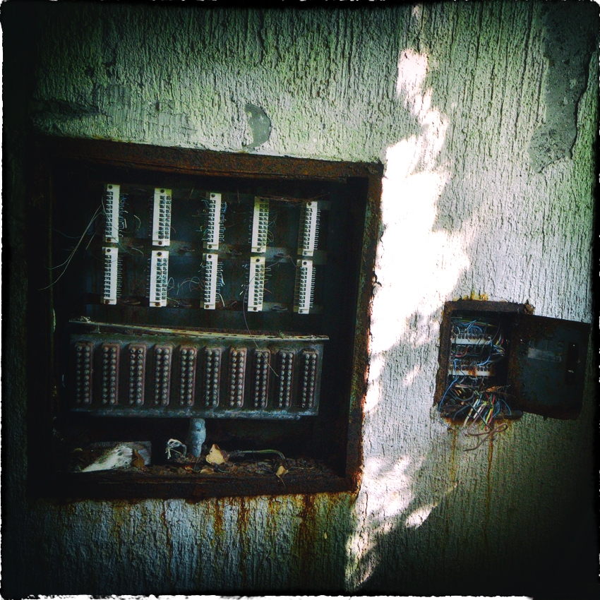 Алекс-Юстасу... Явка проваЛена