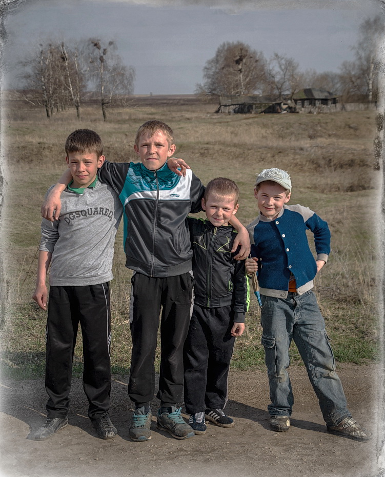 Не разлей вода !