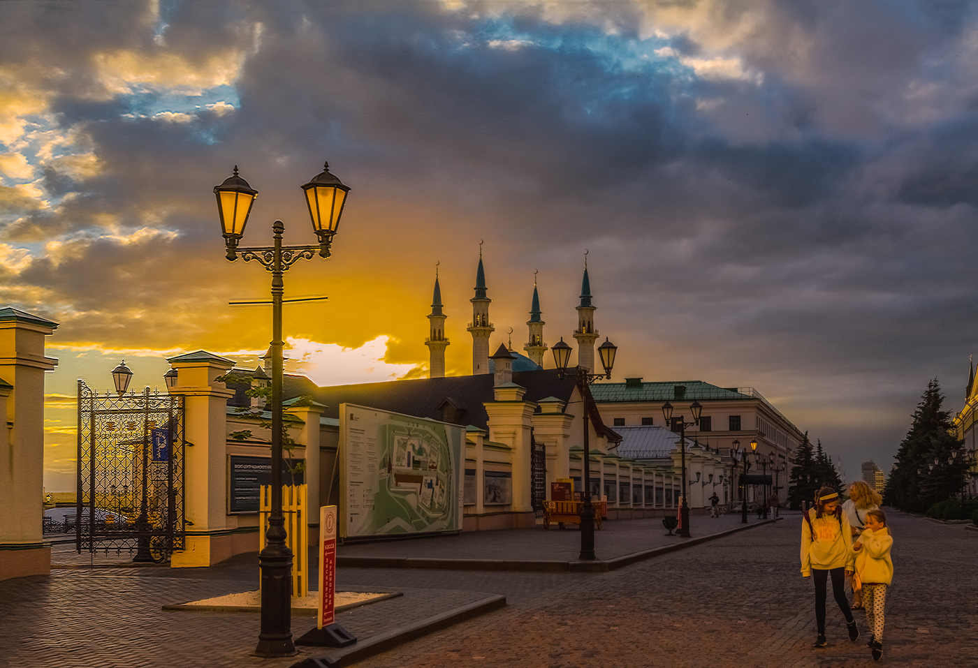 летний вечер в Казани