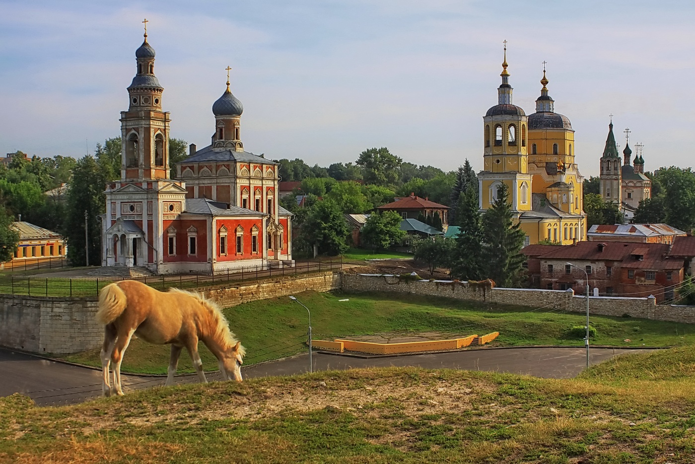 Утро в старом городе С.