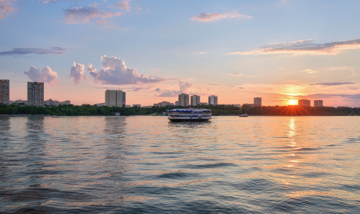 Закат над Москва-рекой