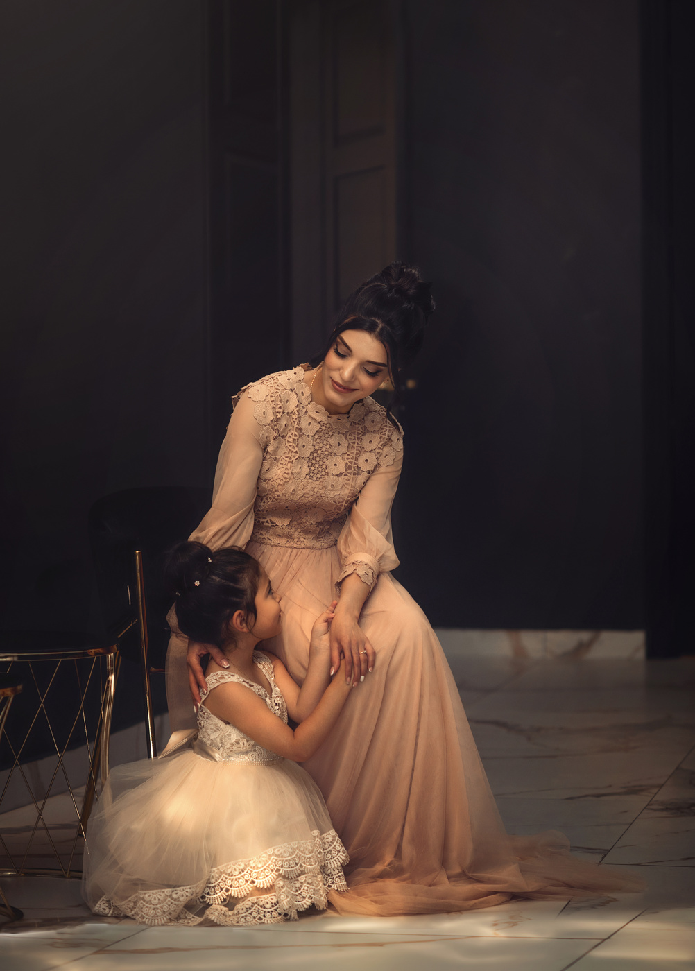 Красота живет внутри. Снаружи – лишь ее отражение.