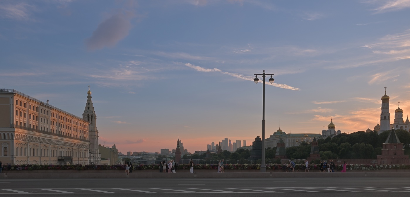Москва закатная
