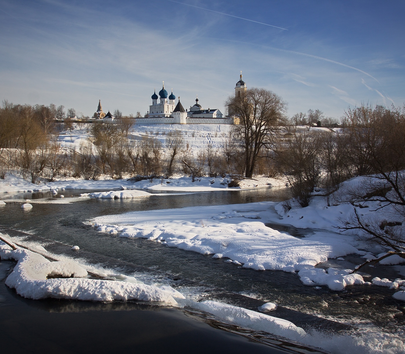февральский сюжет у плотины.