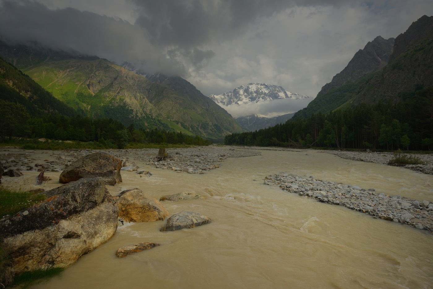 Вечер в горах