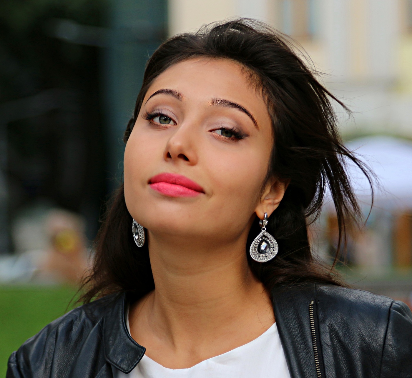 Уличный портрет