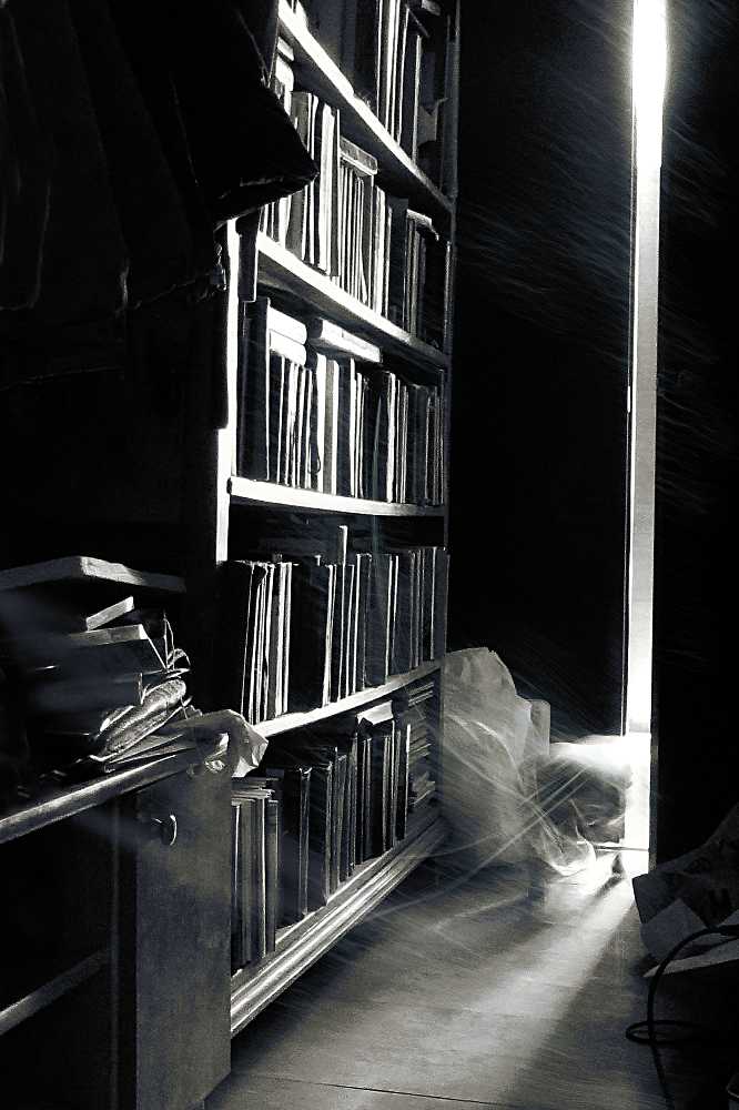 призрачно все в.....