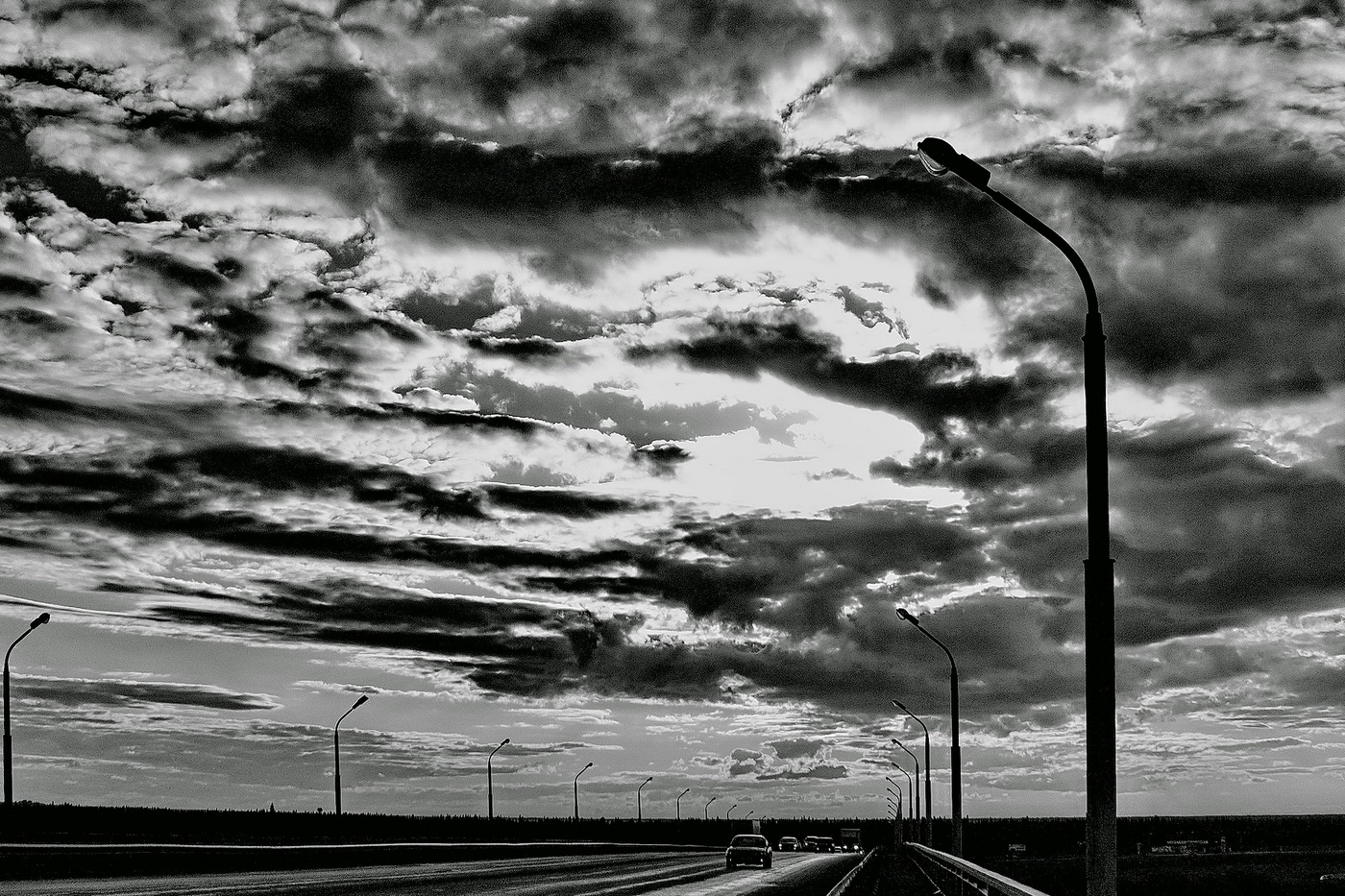 **Вечернее шоссе*