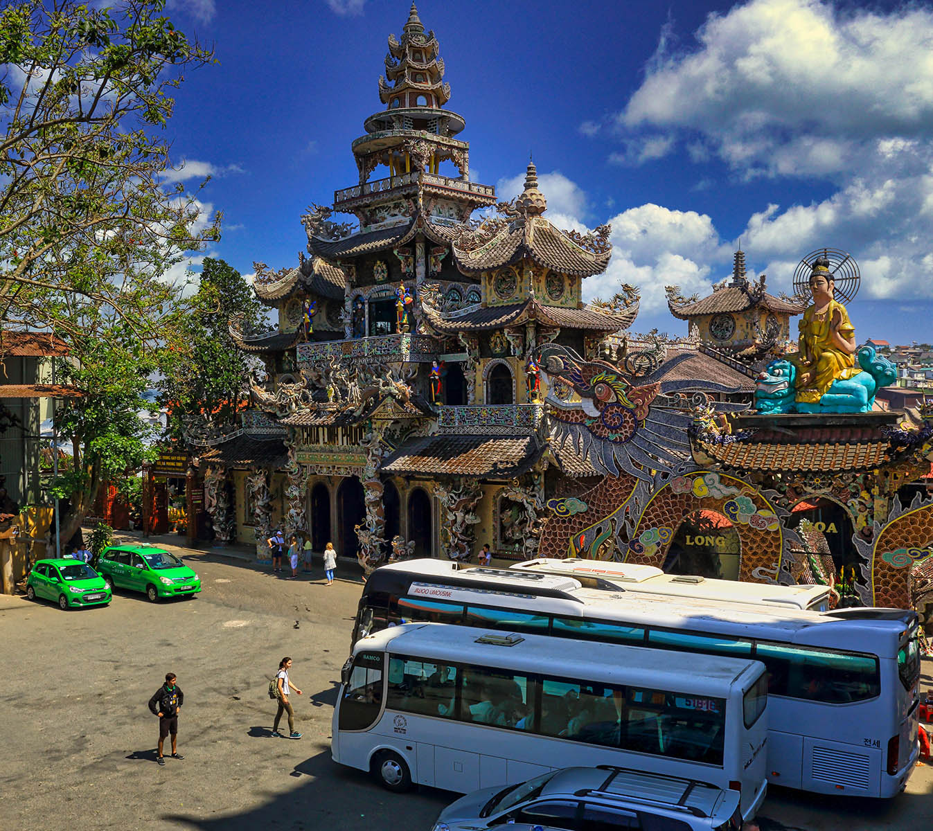 Бутылочный храм