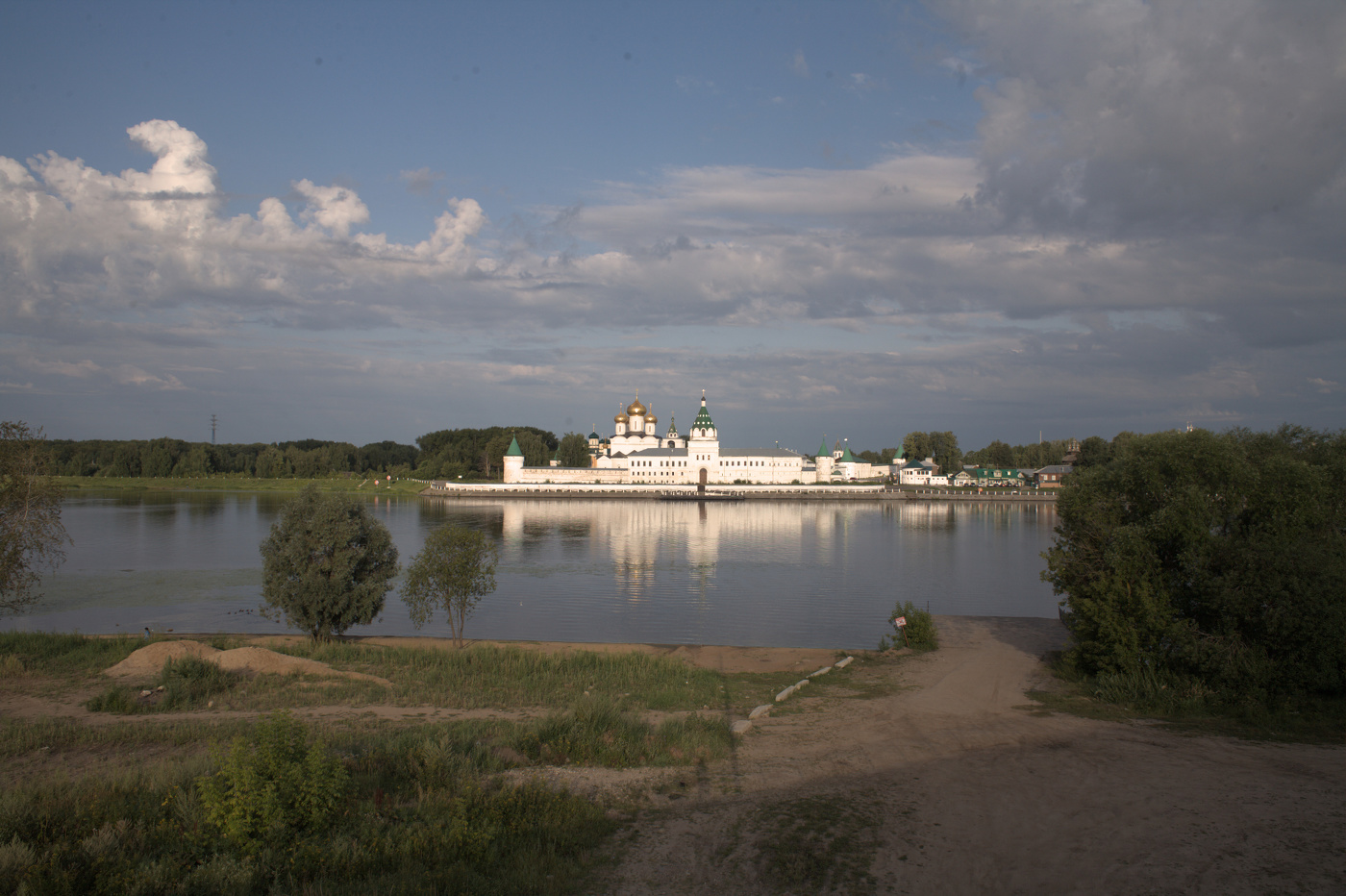 Ипатьевский монастырь на Костромке