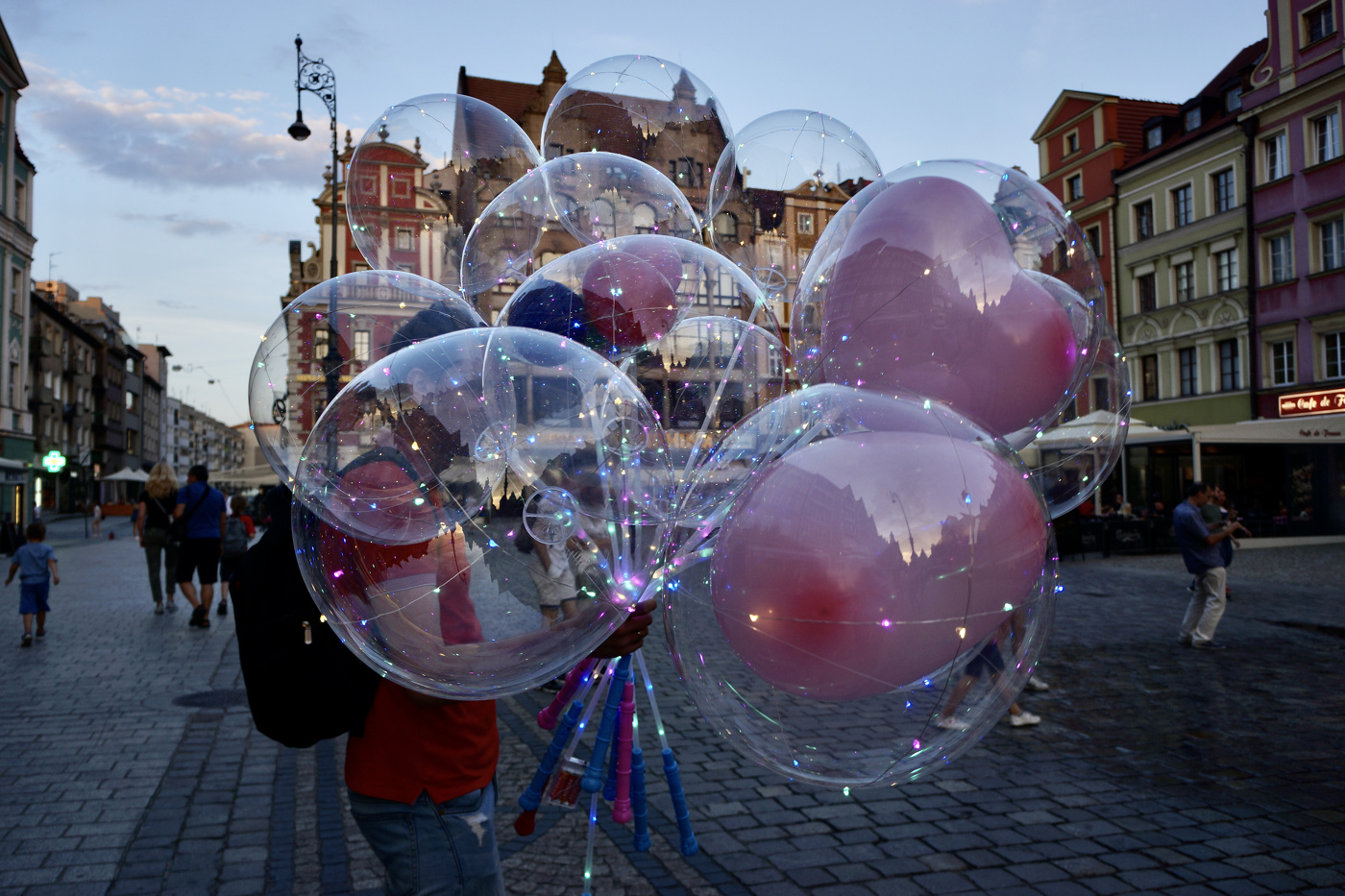 Разноцветный вечер