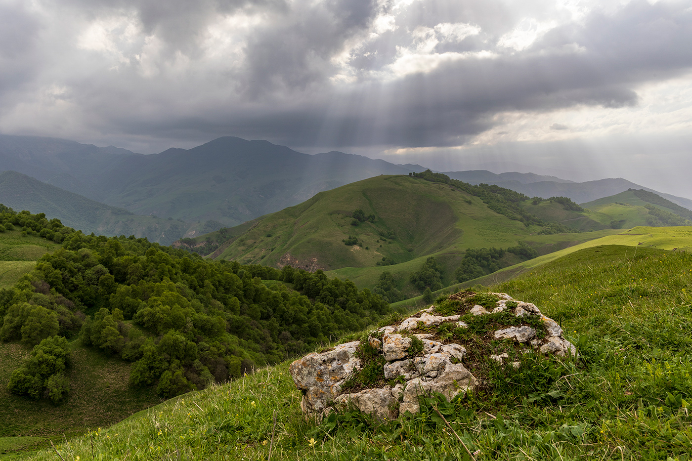 Лежачий камень