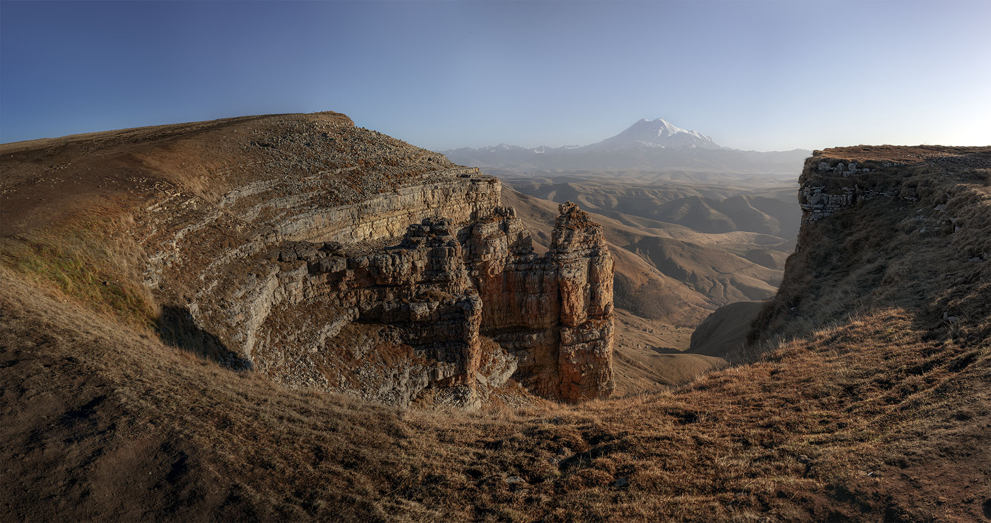 Вид на Эльбрус.