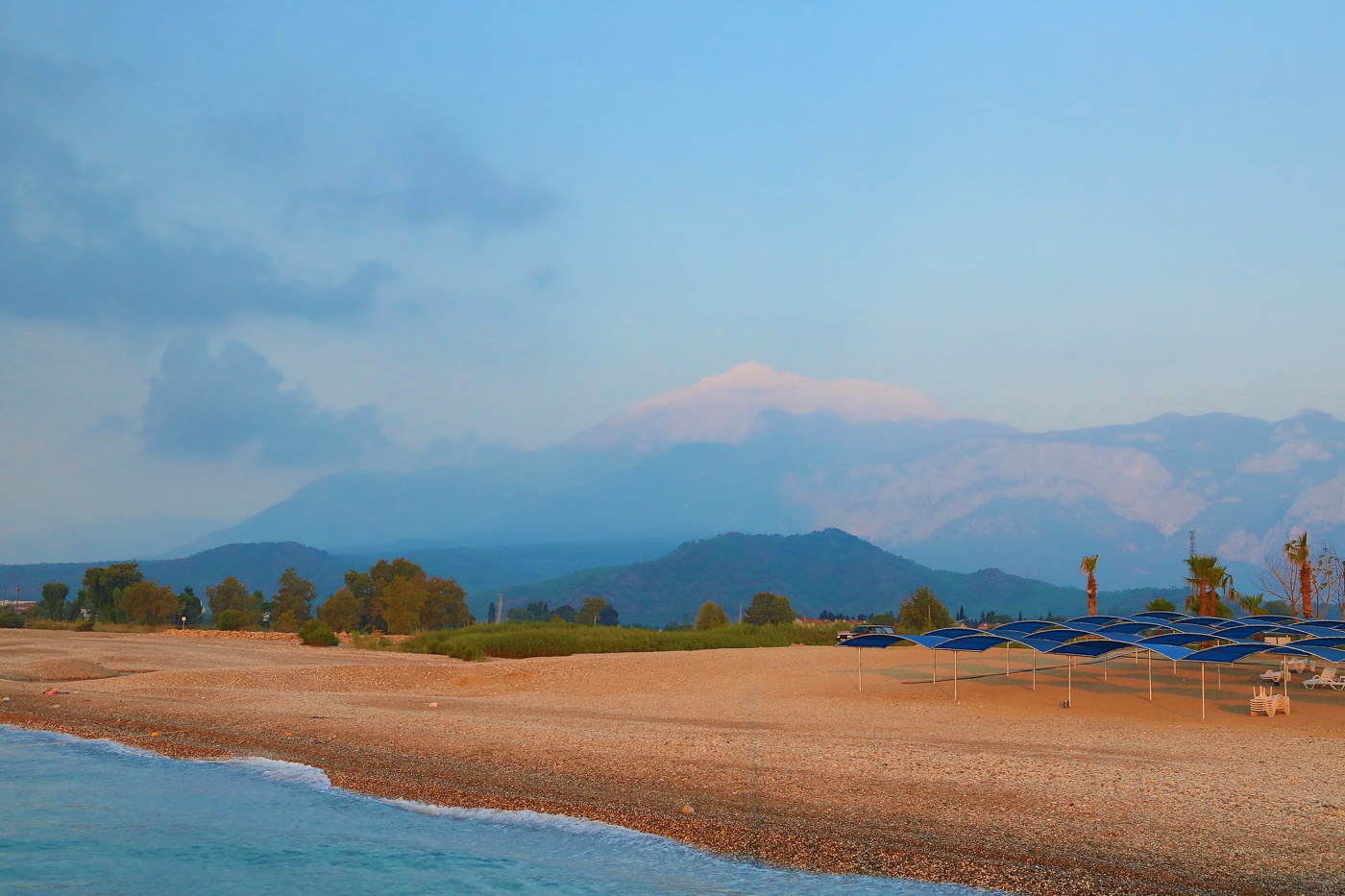 Утроо на море